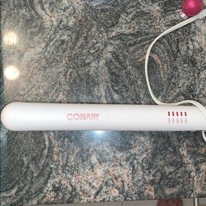 Conair Straightener